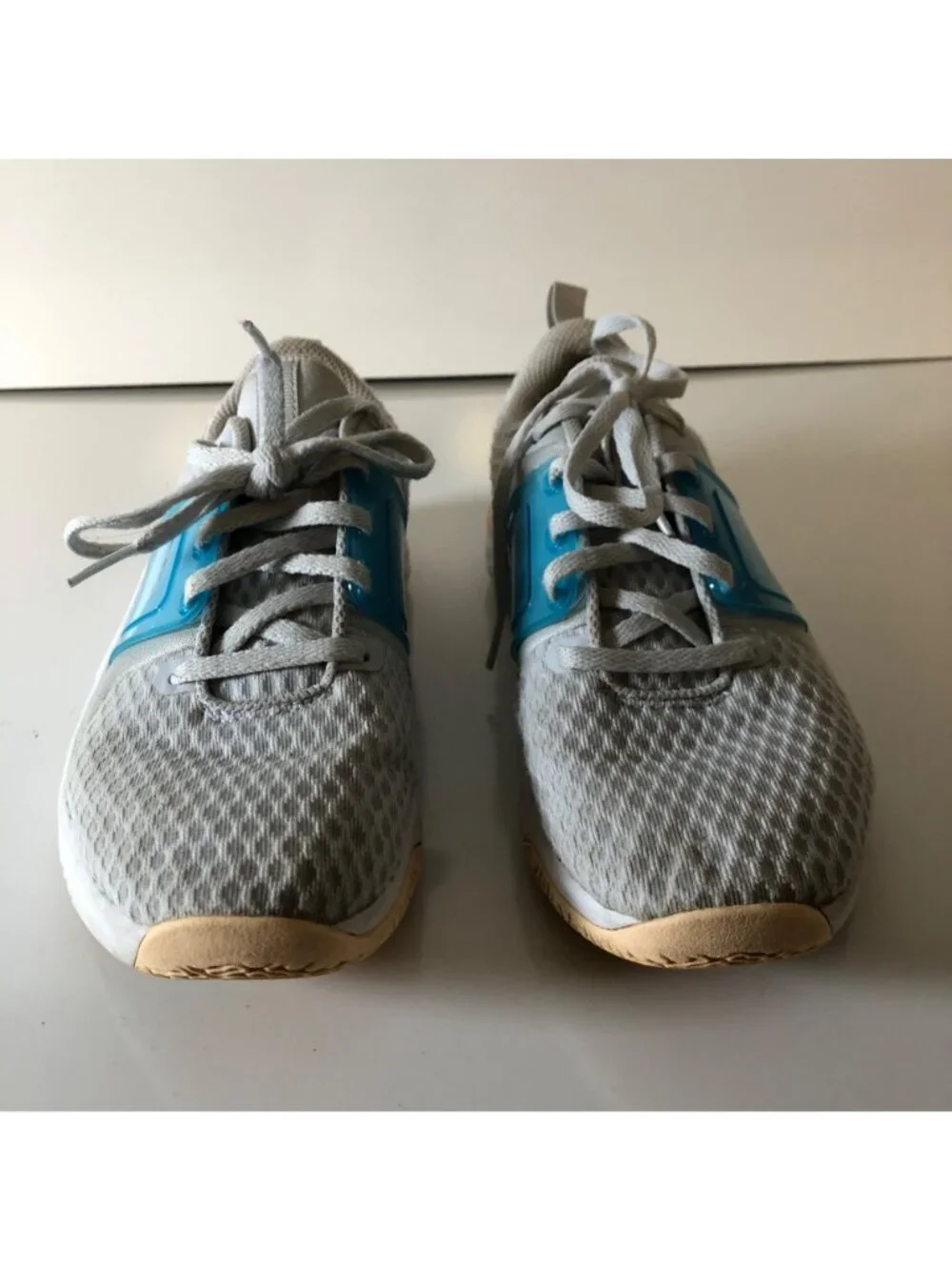 Nike Renew Athletic Comfort Shoes Womens Size 7.5 Gray Blue Sneakers Gymnastics